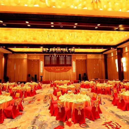 Gloria Grand Hotel Wuxi อู๋ซี ร้านอาหาร รูปภาพ