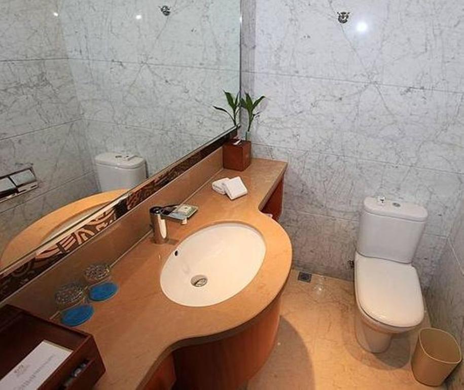 Gloria Grand Hotel Wuxi อู๋ซี ภายนอก รูปภาพ