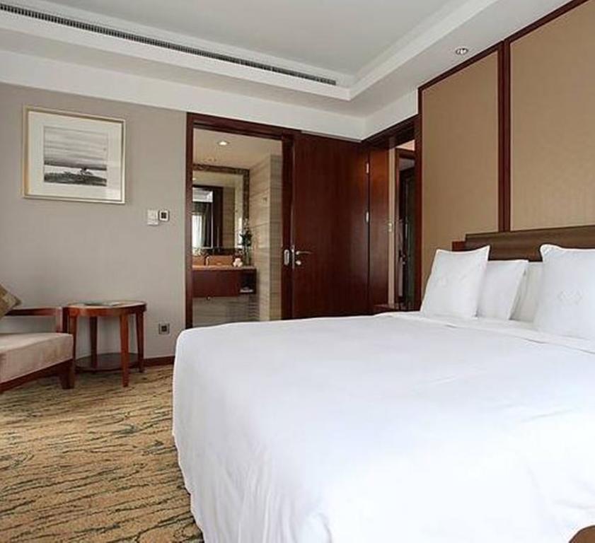 Gloria Grand Hotel Wuxi อู๋ซี ภายนอก รูปภาพ