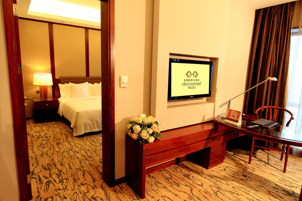 Gloria Grand Hotel Wuxi อู๋ซี ภายนอก รูปภาพ